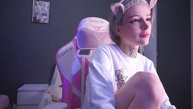 fraulein mooon online show from 01-08-26, 08:26