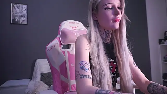 fraulein mooon online show from 01-06-26, 08:13