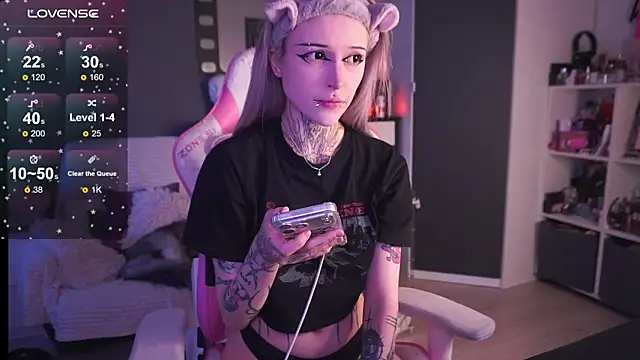 fraulein mooon online show from 03-20-26, 04:08