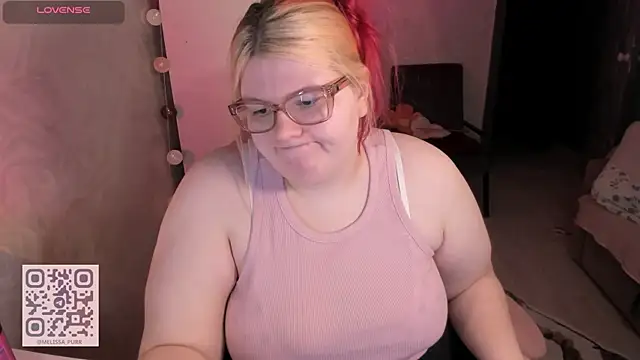 Snapshot of Melissa_Purr chatting on 05-25-26, 08:29 Melissa Purr online show from 05-25-26, 08:29