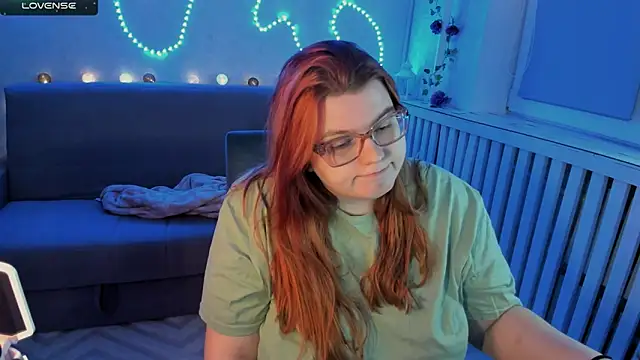 Melissa Purr online show from 11-24-25, 06:19