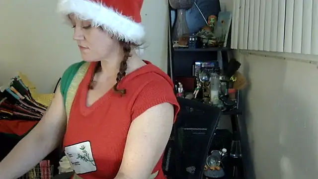 Snapshot of ziggyspice chatting on 12-13-24, 05:38 ziggyspice online show from 12-13-24, 05:38