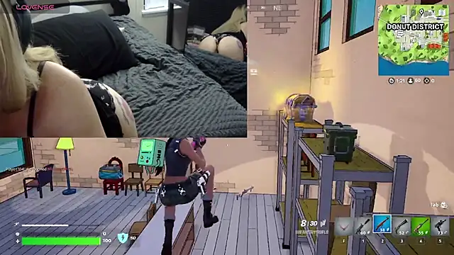 Snapshot of ziggyspice chatting on 11-21-25, 12:20 ziggyspice online show from 11-21-25, 12:20