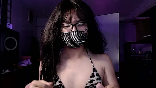 Erin Song online show from 02-07-26, 04:04