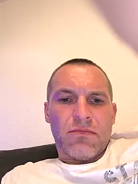 Snapshot of AttractiveSilk5 chatting on 03-08-26, 07:00 AttractiveSilk5 online show from 03-08-26, 07:00