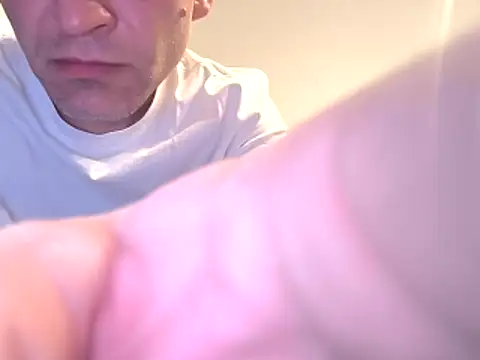 AttractiveSilk5 online show from 04-03-26, 11:55