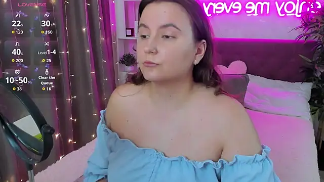 Snapshot of FeralPeach chatting on 07-10-26, 05:07 FeralPeach online show from 07-10-26, 05:07