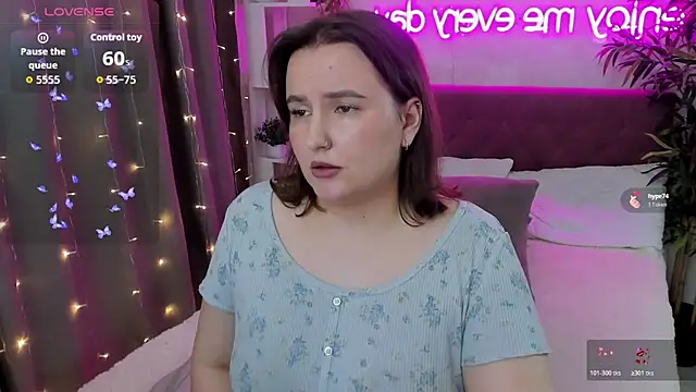 FeralPeach online show from 11-02-25, 06:18