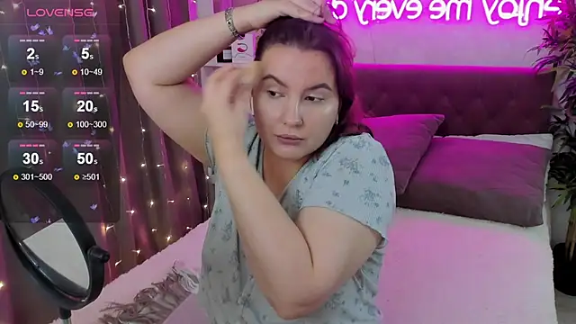 FeralPeach online show from 11-13-25, 04:27