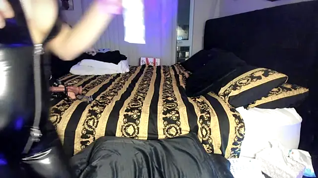 yourgoddessangela online show from 02-19-25, 12:03