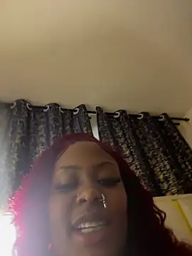 Snapshot of Rose_berry chatting on 09-28-25, 06:42 Rose berry online show from 09-28-25, 06:42