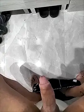 -Manu-85 online show from 03-03-25, 04:36