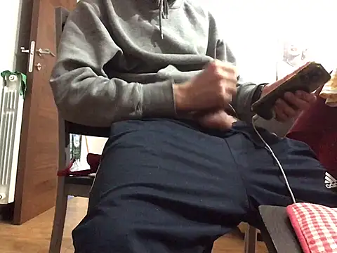 DragonPink online show from 12-31-24, 09:50