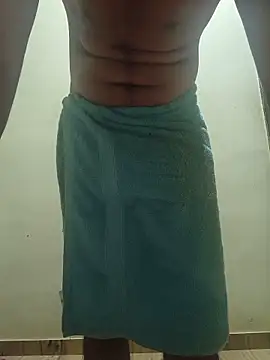 Snapshot of Collegeboywithbigweapan21 chatting on 05-19-26, 05:09 Collegeboywithbigweapan21 online show from 05-19-26, 05:09