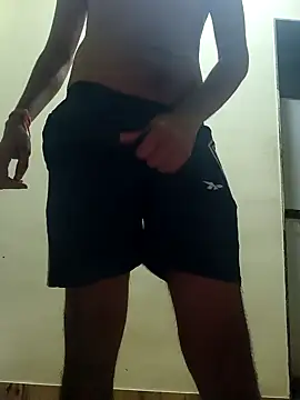 Collegeboywithbigweapan21 online show from 11-05-25, 05:27