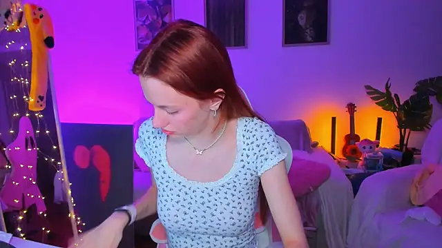 Alyssa Smitt online show from 09-15-25, 12:00