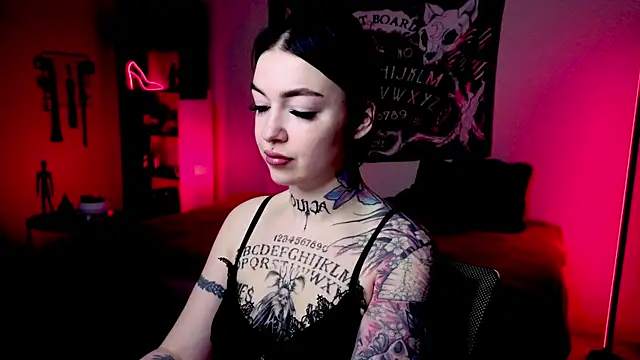 Magic Allie online show from 04-05-26, 07:42