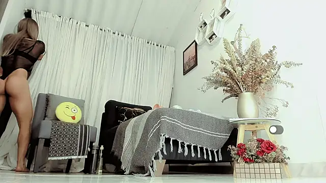 stefany sexy  online show from 04-05-26, 01:23