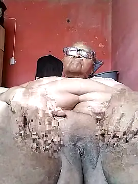 Snapshot of naughtygrannyXXX chatting on 01-30-25, 01:31 naughtygrannyXXX online show from 01-30-25, 01:31