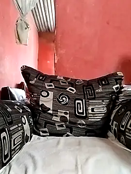 Snapshot of naughtygrannyXXX chatting on 02-24-25, 06:27 naughtygrannyXXX online show from 02-24-25, 06:27