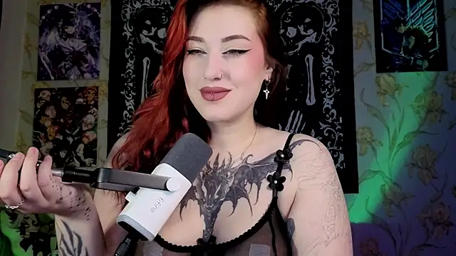 Snapshot of Kimpossible1 chatting on 10-14-25, 08:59 Kimpossible1 online show from 10-14-25, 08:59