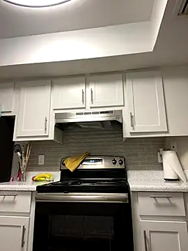 SafeinouterSpace online show from 11-04-25, 05:11