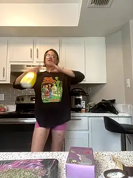 SafeinouterSpace online show from 10-28-25, 04:39