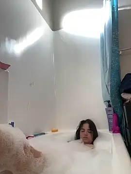 SafeinouterSpace online show from 12-14-25, 04:01