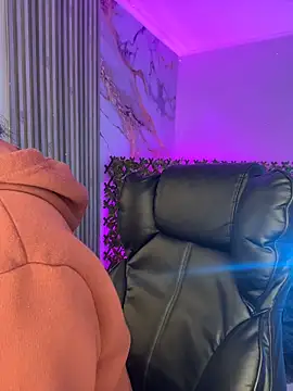 Ady 18 online show from 03-21-26, 06:45