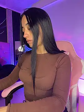 Ady 18 online show from 04-14-26, 07:19