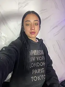 Ady 18 online show from 11-30-25, 01:12