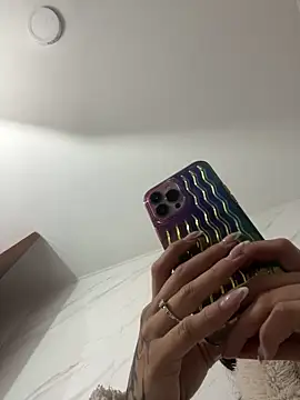 Ady 18 online show from 02-06-26, 09:55