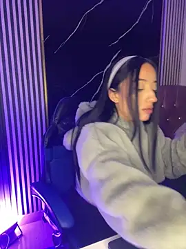 Ady 18 online show from 11-18-25, 08:56