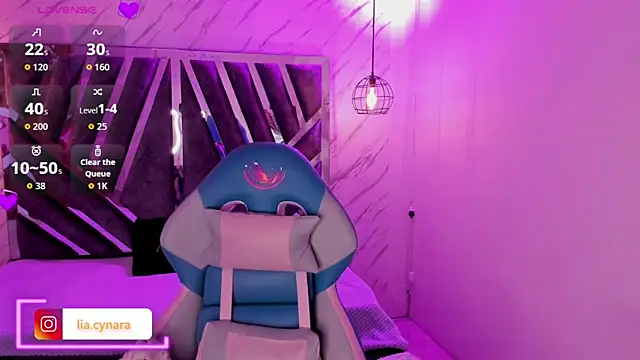 Queen perla  online show from 09-27-25, 12:22