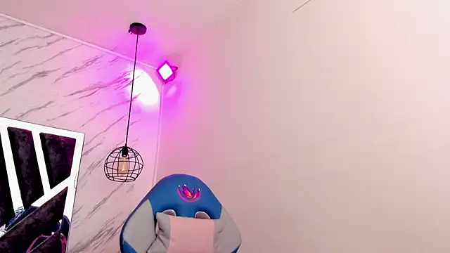 Queen perla  online show from 11-05-25, 11:57