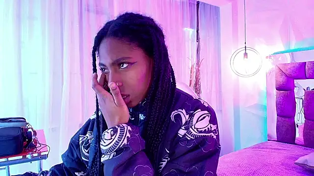 Queen perla  online show from 07-19-26, 01:19