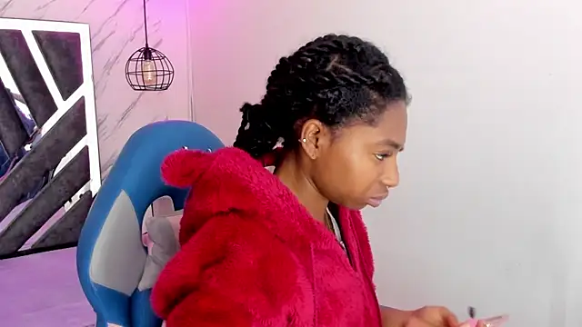 Queen perla  online show from 11-13-25, 12:09