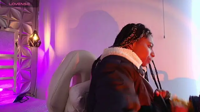 Queen perla  online show from 02-05-26, 11:28