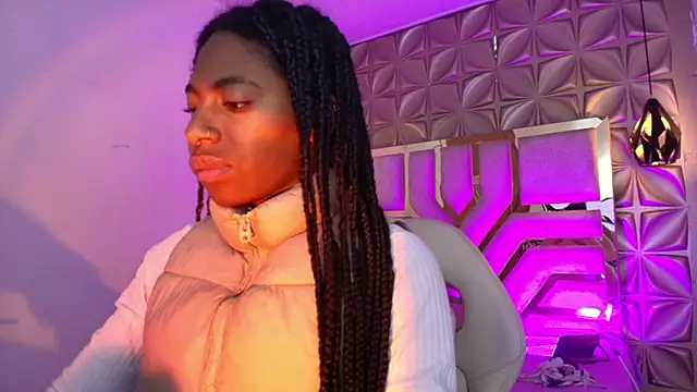 Queen perla  online show from 02-19-26, 11:51