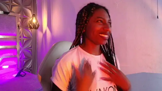 Queen perla  online show from 02-04-26, 06:47