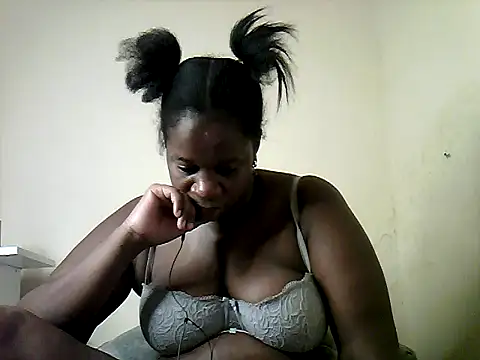 Snapshot of Sexy_valentine001 chatting on 09-29-25, 02:07 Sexy valentine001 online show from 09-29-25, 02:07