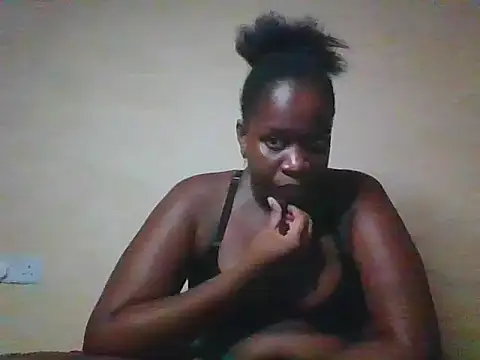 Sexy valentine001 online show from 04-26-26, 02:31