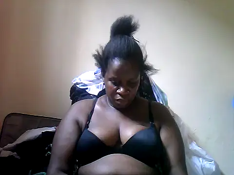 Sexy valentine001 online show from 11-14-25, 04:16