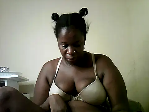 Snapshot of Sexy_valentine001 chatting on 09-30-25, 02:50 Sexy valentine001 online show from 09-30-25, 02:50
