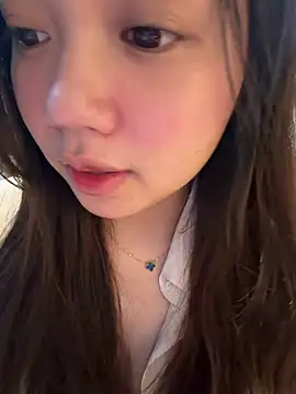 Hotellinh12 online show from 04-23-26, 10:44