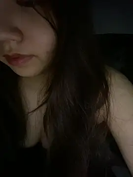 Hotellinh12 online show from 03-17-25, 04:54