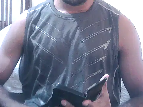 Snapshot of ROCKY_USA_18 chatting on 05-21-26, 06:11 ROCKY USA 18 online show from 05-21-26, 06:11