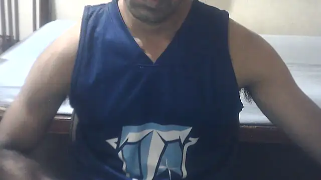 Snapshot of ROCKY_USA_18 chatting on 06-23-26, 01:53 ROCKY USA 18 online show from 06-23-26, 01:53