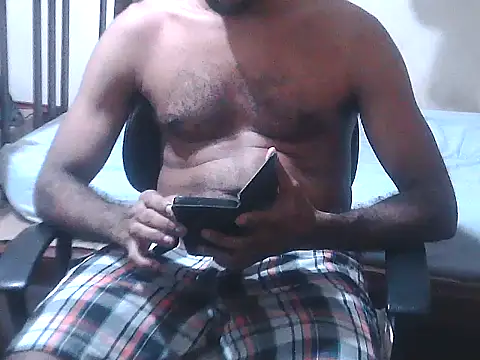 Snapshot of ROCKY_USA_18 chatting on 05-17-26, 07:03 ROCKY USA 18 online show from 05-17-26, 07:03