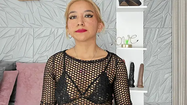 agatadelphine online show from 10-22-25, 01:10